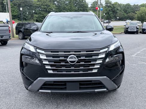 Used 2026 Nissan Rogue SL AWD/4WD image 3