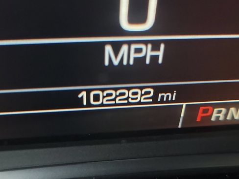 Used 2018 Chevrolet Malibu LT FWD image 19