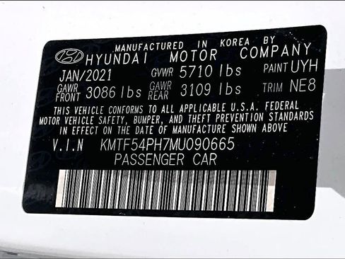 Used 2021 Genesis G90 5.0 Ultimate RWD image 36
