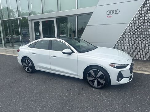 Used 2025 Audi A5 2.0T Premium w/ Premium Plus AWD/4WD image 2
