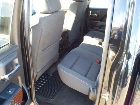 Used 2016 GMC Sierra 1500 SLE w/ Suspension Package, Off-Road image 24