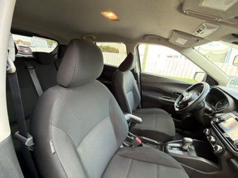 Used 2024 Nissan Kicks S FWD image 31