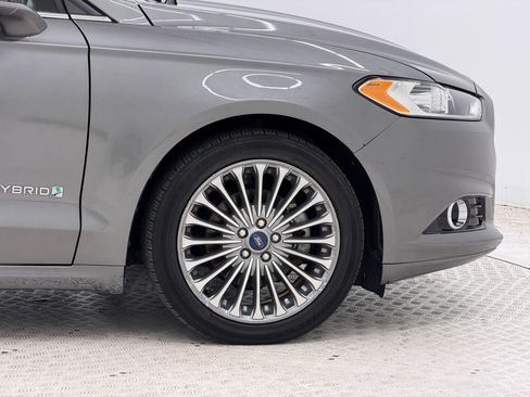 Used 2014 Ford Fusion Titanium FWD image 12