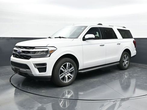 Used 2022 Ford Expedition Max Limited AWD/4WD image 3