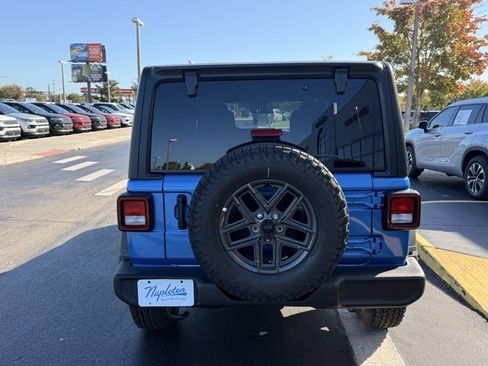 New 2026 Jeep Wrangler Sport S image 7