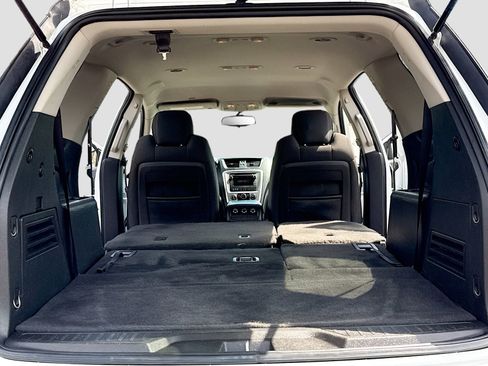Used 2016 GMC Acadia SLE AWD/4WD image 7