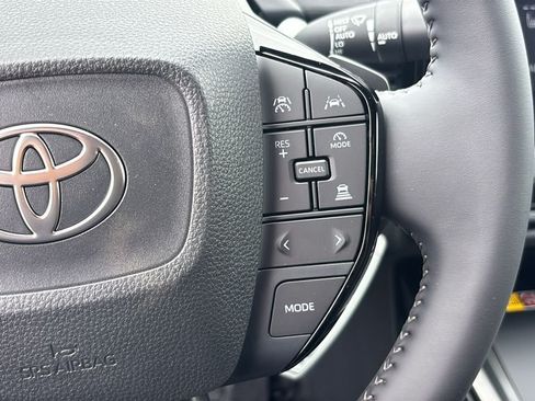 New 2026 Toyota C-HR AWD/4WD image 17