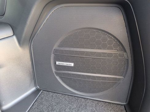 Used 2025 Subaru Ascent Limited image 15