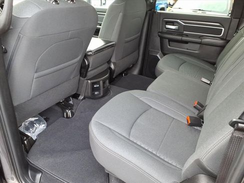 Used 2025 RAM 2500 Big Horn image 9