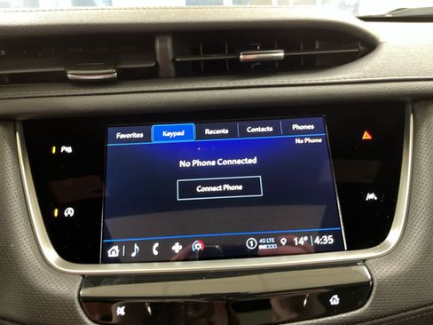 Used 2024 Cadillac XT6 Luxury w/ LPO, Floor Liner Package image 30