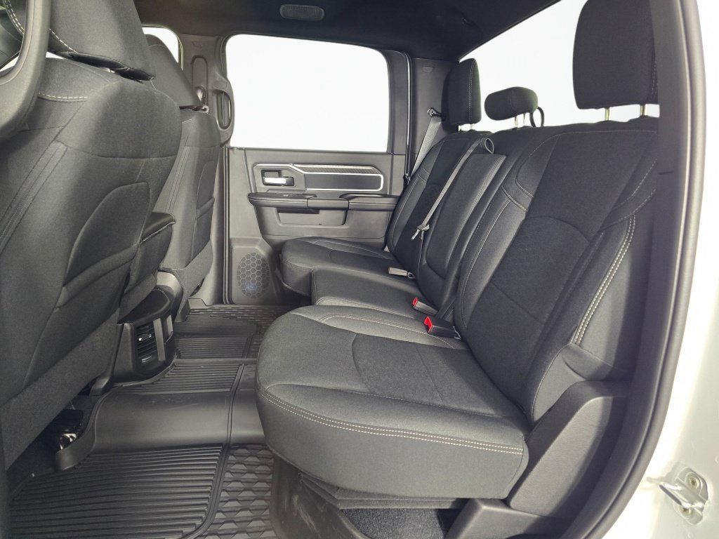 New 2026 RAM 2500 Big Horn AWD/4WD image 43