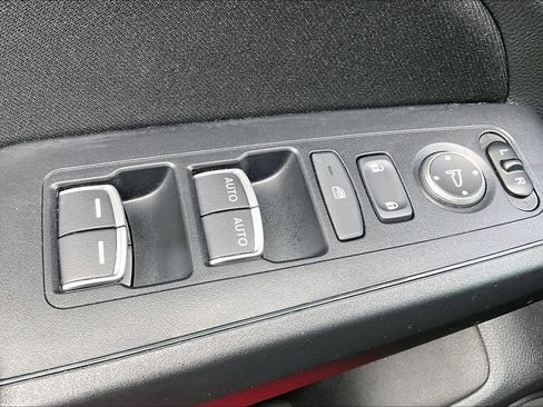 Used 2023 Honda Civic Sport image 33