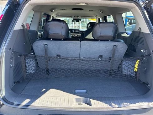 Certified 2024 Kia EV9 Light Long Range RWD image 13