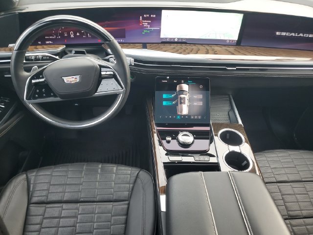 Used 2025 Cadillac Escalade ESV Premium Luxury Platinum w/ LPO, Floor Liner Package AWD/4WD image 28