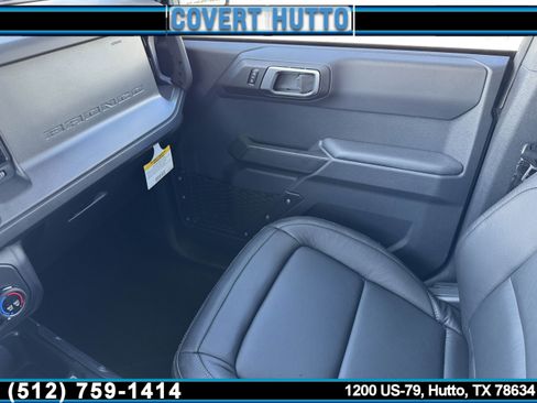 New 2025 Ford Bronco 4-Door image 32