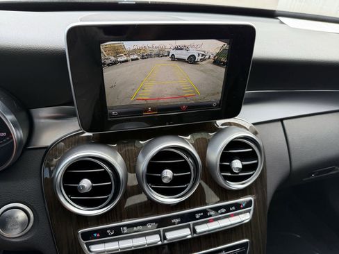 Used 2017 Mercedes-Benz C 300 4MATIC Sedan image 20
