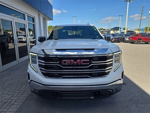 Certified 2024 GMC Sierra 1500 SLT image 2