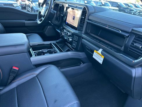 New 2026 Ford F250 Lariat w/ Lariat Premium Package AWD/4WD image 17