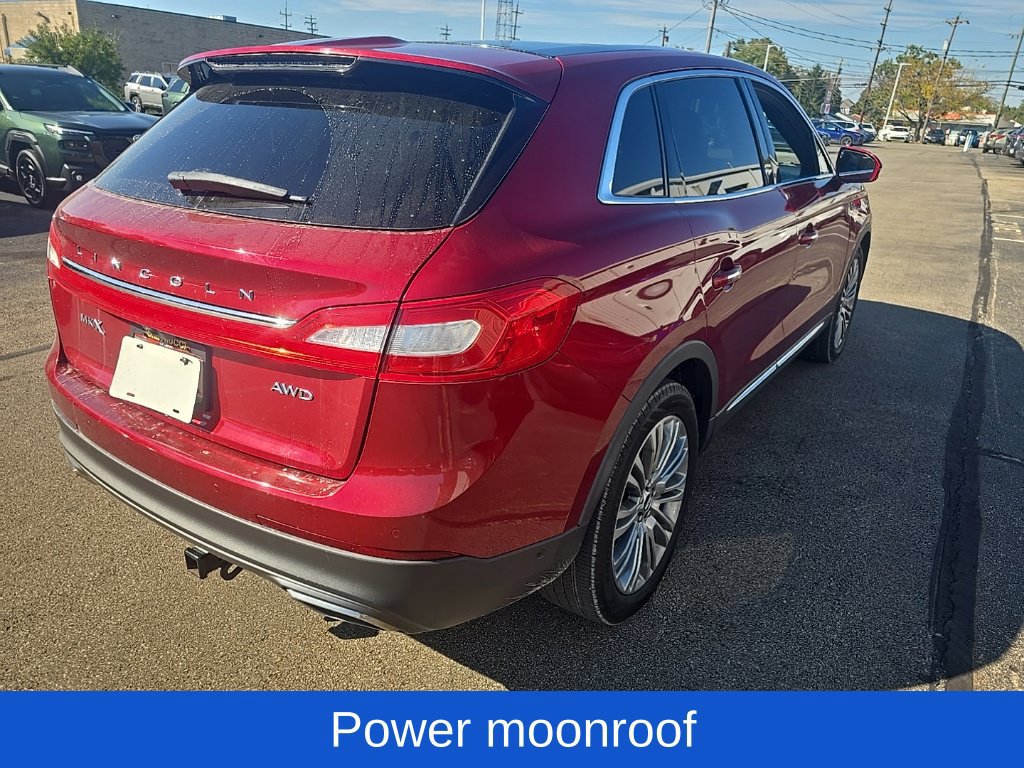 Used 2018 Lincoln MKX Reserve AWD/4WD image 3