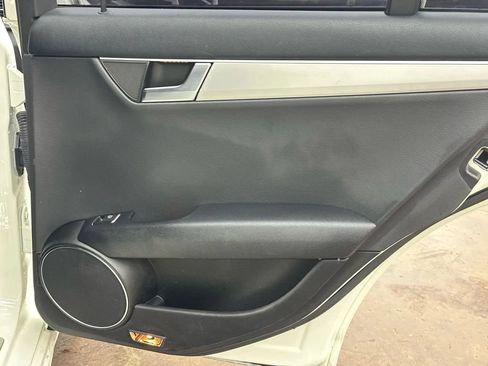 Used 2012 Mercedes-Benz C 300 4MATIC Sedan image 27