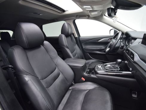 Used 2023 MAZDA CX-9 Touring image 19