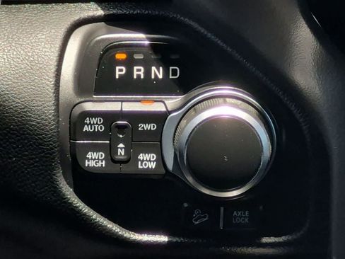 Used 2019 RAM 1500 Big Horn AWD/4WD image 16