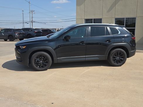Used 2025 MAZDA CX-50 AWD 2.5 S w/ Premium Package image 3