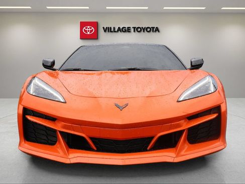 Used 2025 Chevrolet Corvette E-Ray AWD/4WD image 9