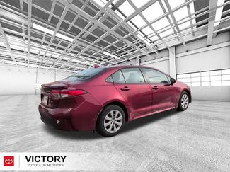 Used 2024 Toyota Corolla LE video 3