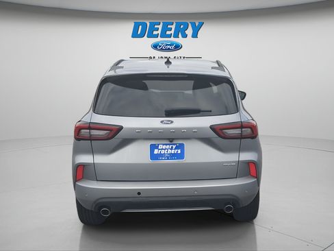 Certified 2024 Ford Escape ST-Line w/ Tech Pack #1 AWD/4WD image 12