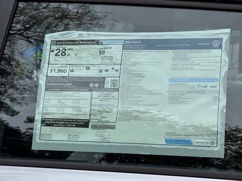 New 2025 Volkswagen Taos S image 23