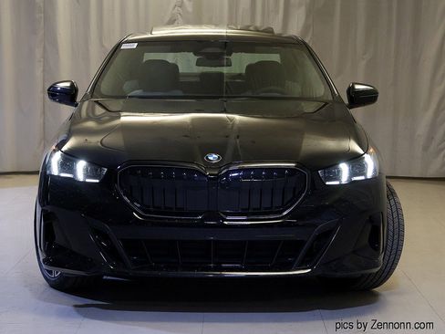 New 2026 BMW 530i xDrive image 5
