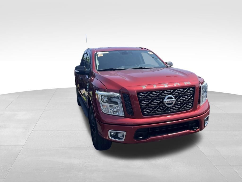 Used 2017 Nissan Titan PRO-4X AWD/4WD image 8