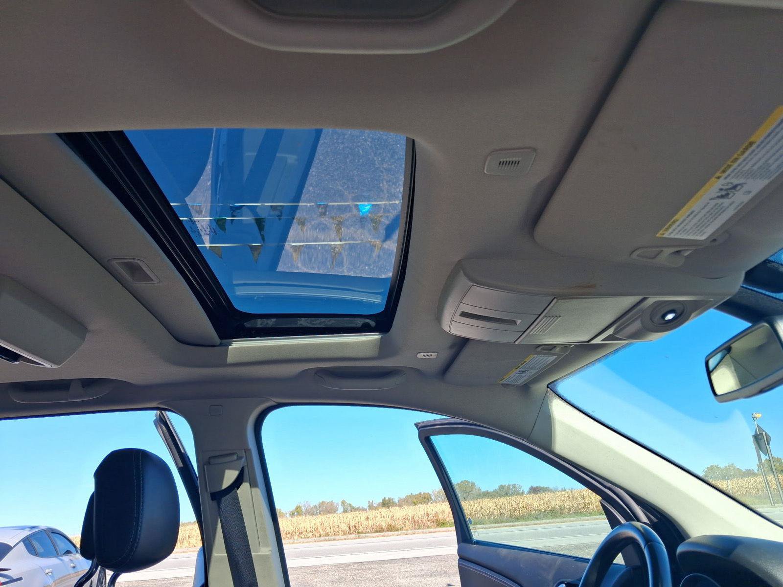 Used 2020 Dodge Journey Crossroad FWD image 15