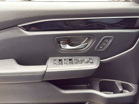Used 2025 Honda Pilot Touring image 30