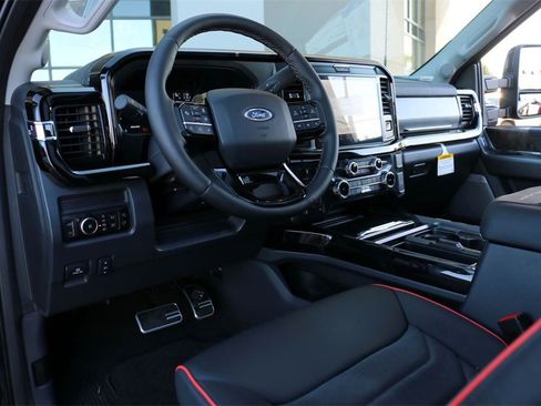 New 2026 Ford F250 Lariat w/ Black Appearance Package image 20