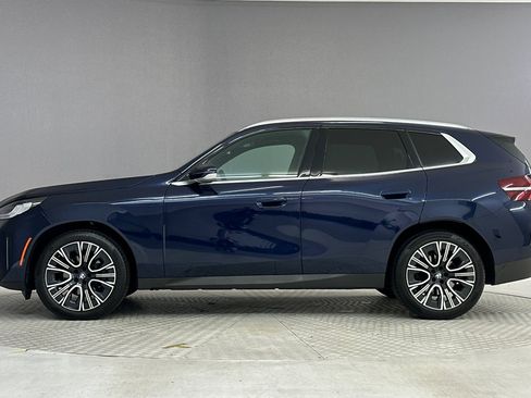 Used 2025 BMW X3 xDrive30i w/ Convenience Package AWD/4WD image 2