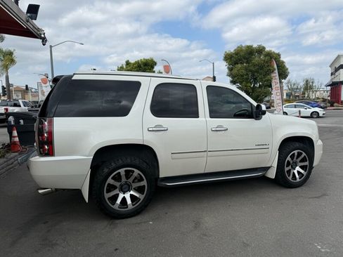 Used 2011 GMC Yukon Denali AWD/4WD image 15