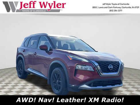 Used 2023 Nissan Rogue Platinum image 1