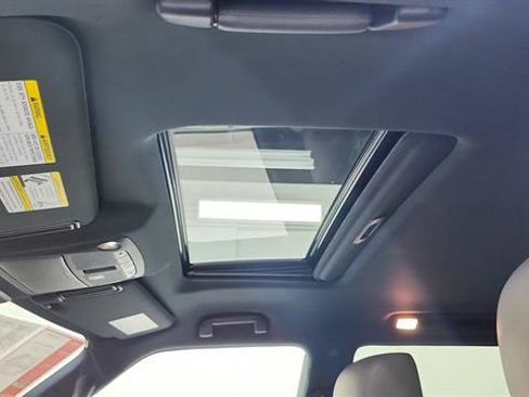 Certified 2023 Nissan Armada Platinum w/ Captain's Chairs Package RWD image 12