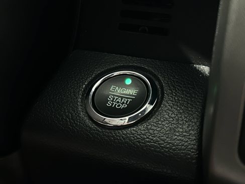 Used 2021 Ford Expedition XLT AWD/4WD image 10