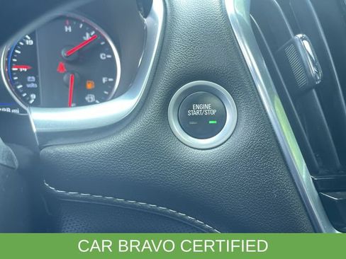 Certified 2023 Chevrolet Traverse Premier AWD/4WD image 17