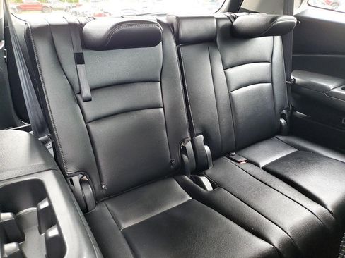 Used 2020 Honda Pilot Touring image 19