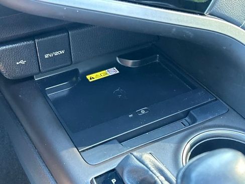 Used 2022 Toyota Camry XSE FWD image 58