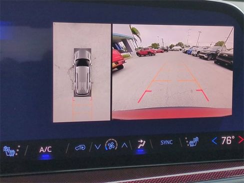 New 2026 Chevrolet Traverse Z71 w/ Driver Confidence Package image 21