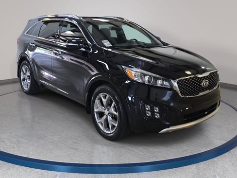 Used 2016 Kia Sorento SX FWD image 4