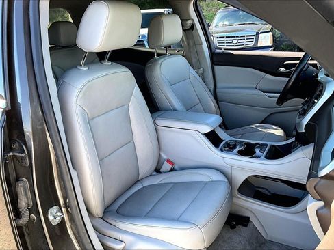 Used 2020 GMC Acadia SLT FWD image 7