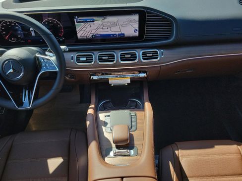 New 2026 Mercedes-Benz GLE 580 4MATIC image 13