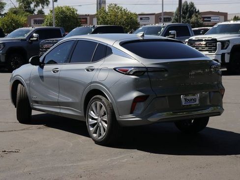 New 2025 Buick Envista Avenir image 4