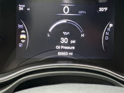 Used 2021 Jeep Grand Cherokee Laredo X image 31